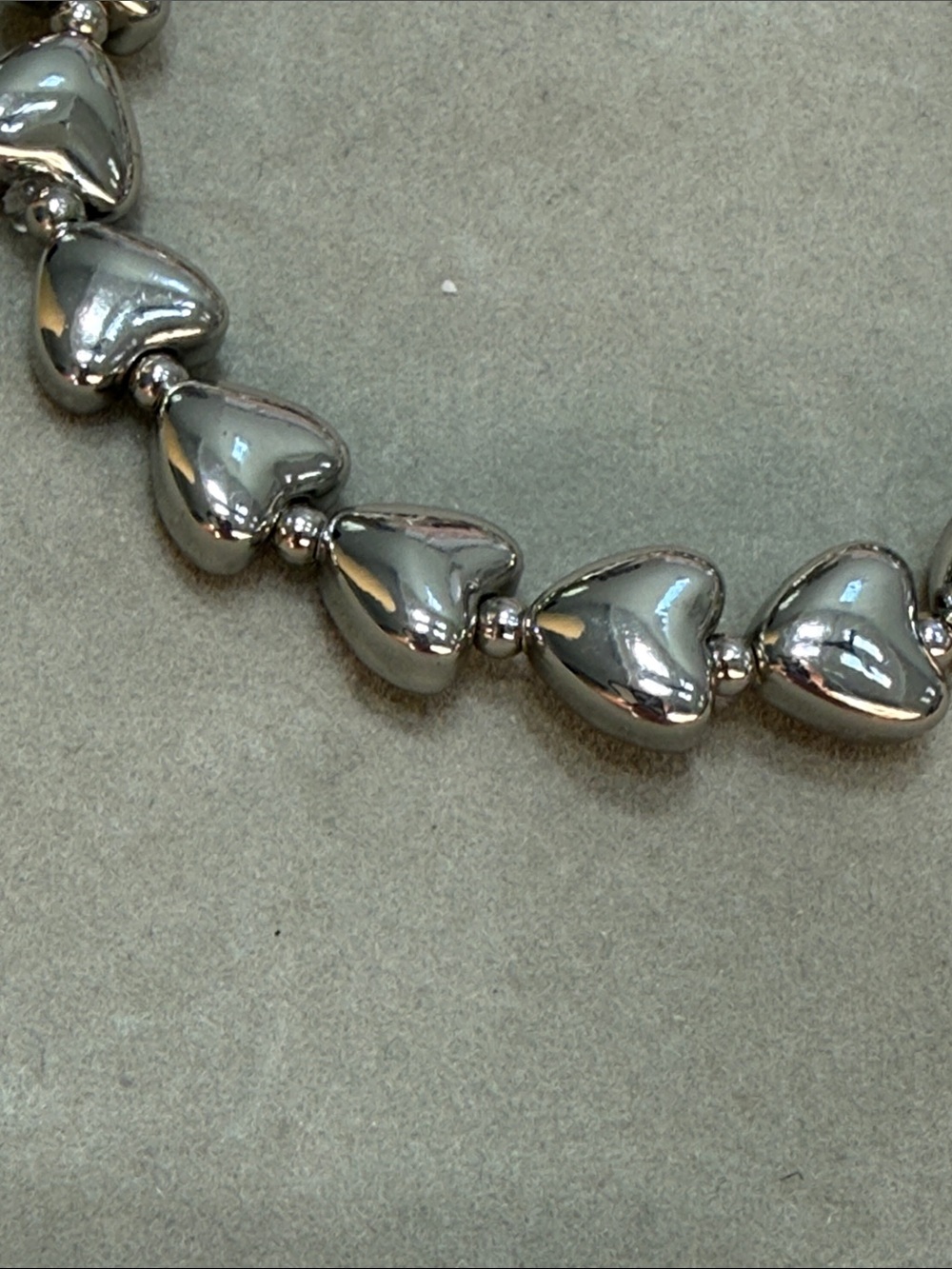 Evereve Silver Heart Bracelet with Matching Heart Earrings - Picture 5 of 7